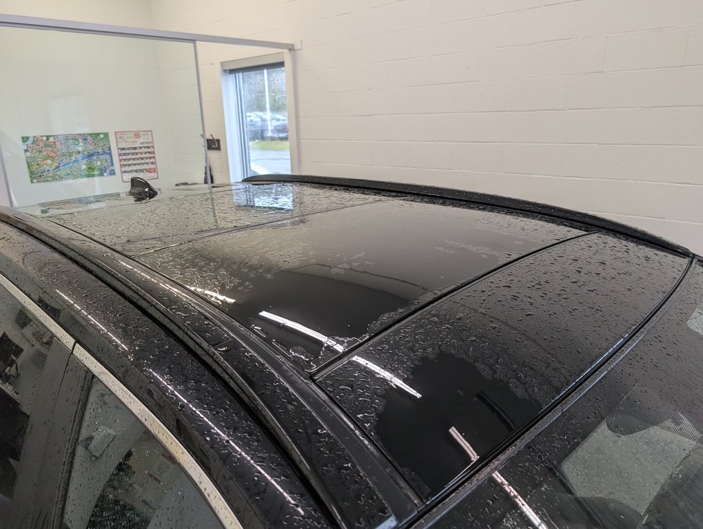 Toyota RAV4 Prime XSE AWD TECH, GARANTIE JUSQU EN 2027, 2023 à Magog, Québec - 27 - w1024h768px