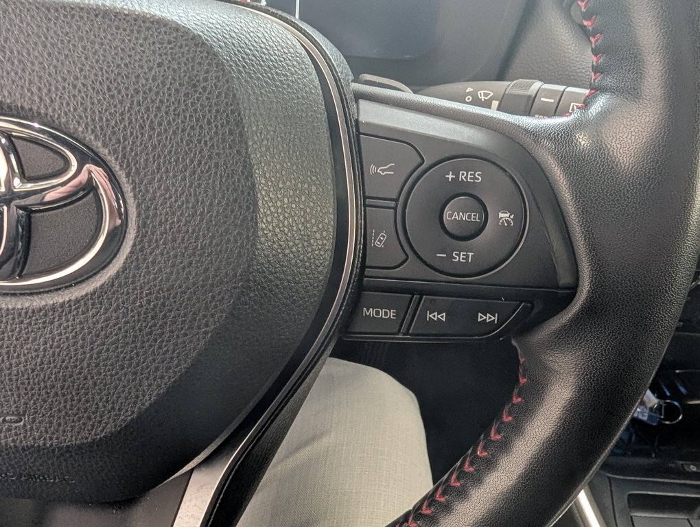 Toyota RAV4 Prime XSE AWD TECH, GARANTIE JUSQU EN 2027, 2023 à Magog, Québec - 21 - w1024h768px