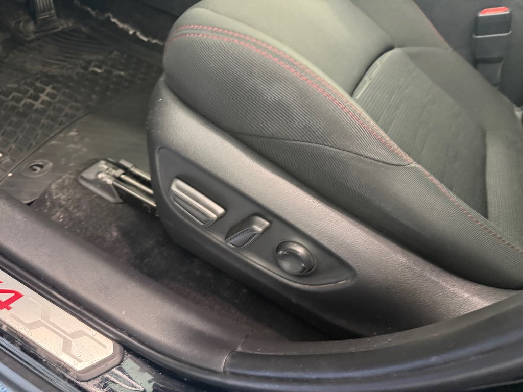 2023 Toyota RAV4 Prime SE AWD BRANCHABLE, in Magog, Quebec - 10 - w1024h768px