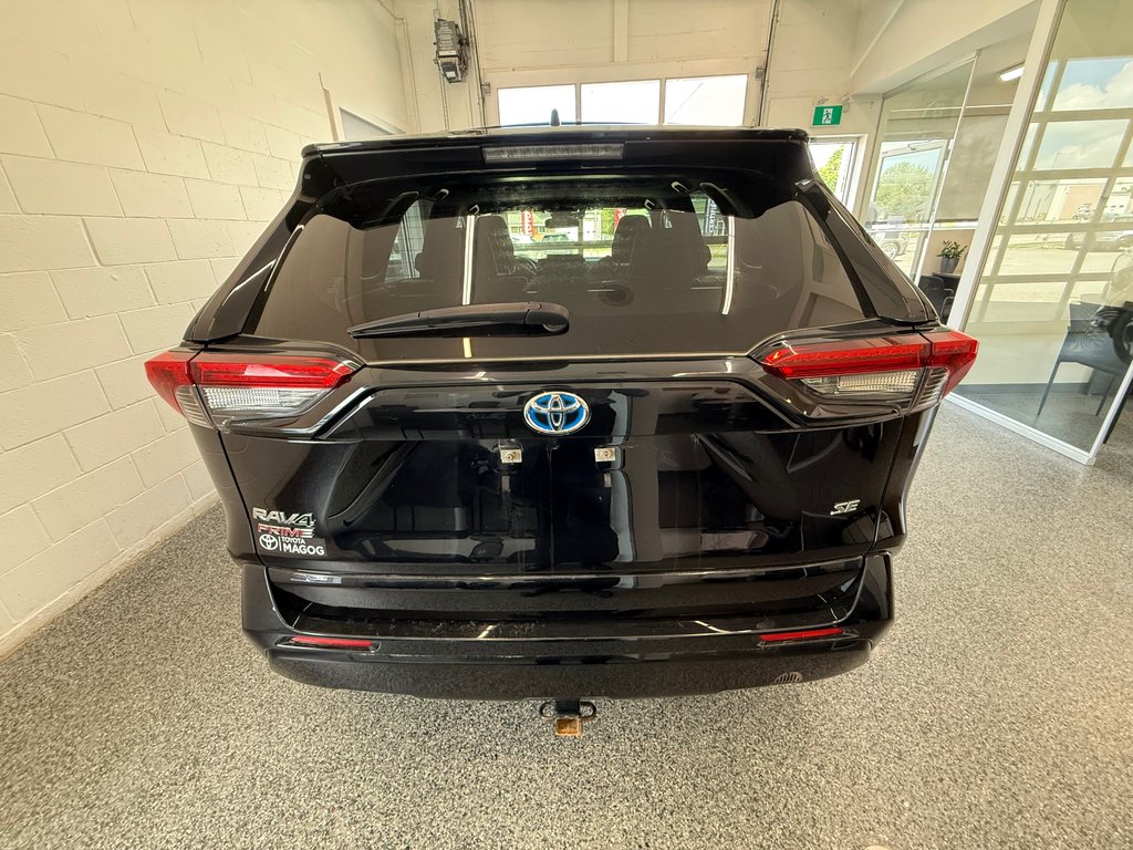 Toyota RAV4 Prime SE AWD BRANCHABLE, 2023 à Magog, Québec - 4 - w1024h768px