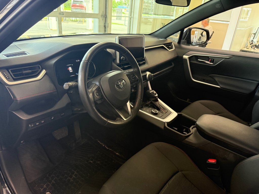 2023 Toyota RAV4 Prime SE AWD BRANCHABLE, in Magog, Quebec - 9 - w1024h768px