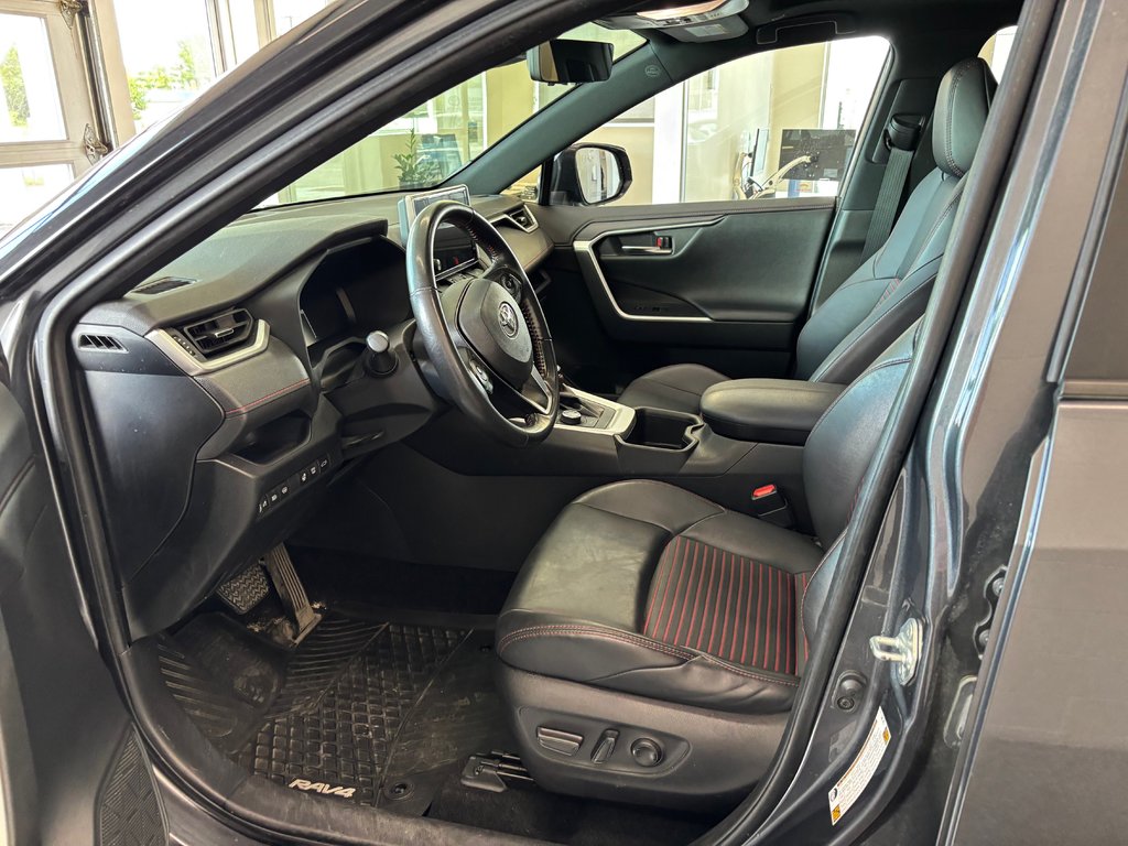 2023 Toyota RAV4 Prime XSE AWD in Magog, Quebec - 12 - w1024h768px