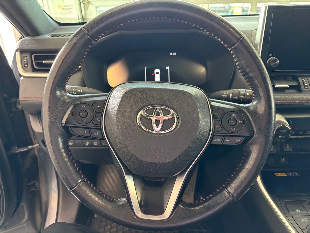 2023 Toyota RAV4 Prime XSE AWD in Magog, Quebec - 15 - w1024h768px