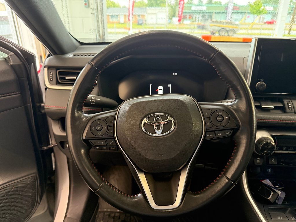 Toyota RAV4 Prime XSE AWD, BRANCHABLE, 2023 à Magog, Québec - 14 - w1024h768px