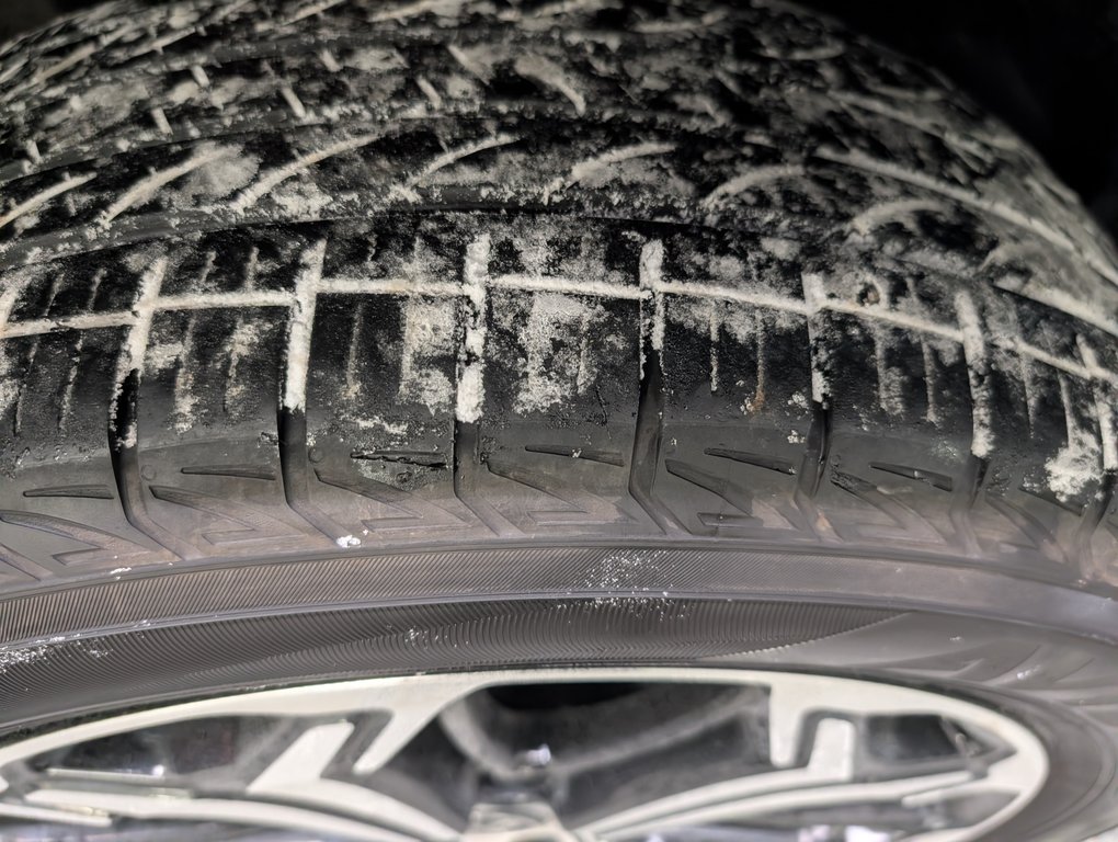 Toyota RAV4 Prime XSE AWD 2024 à Magog, Québec - 19 - w1024h768px