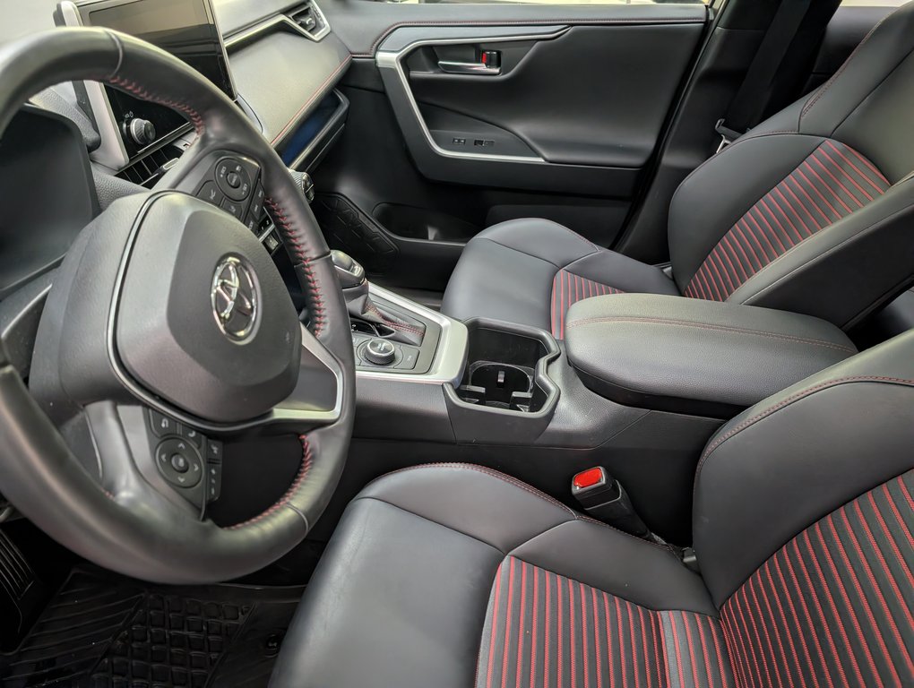 Toyota RAV4 Prime XSE AWD 2024 à Magog, Québec - 11 - w1024h768px