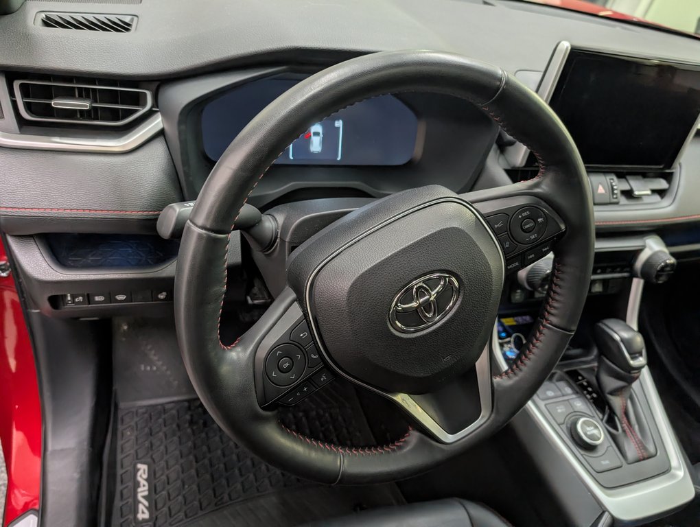 Toyota RAV4 Prime XSE AWD 2024 à Magog, Québec - 12 - w1024h768px