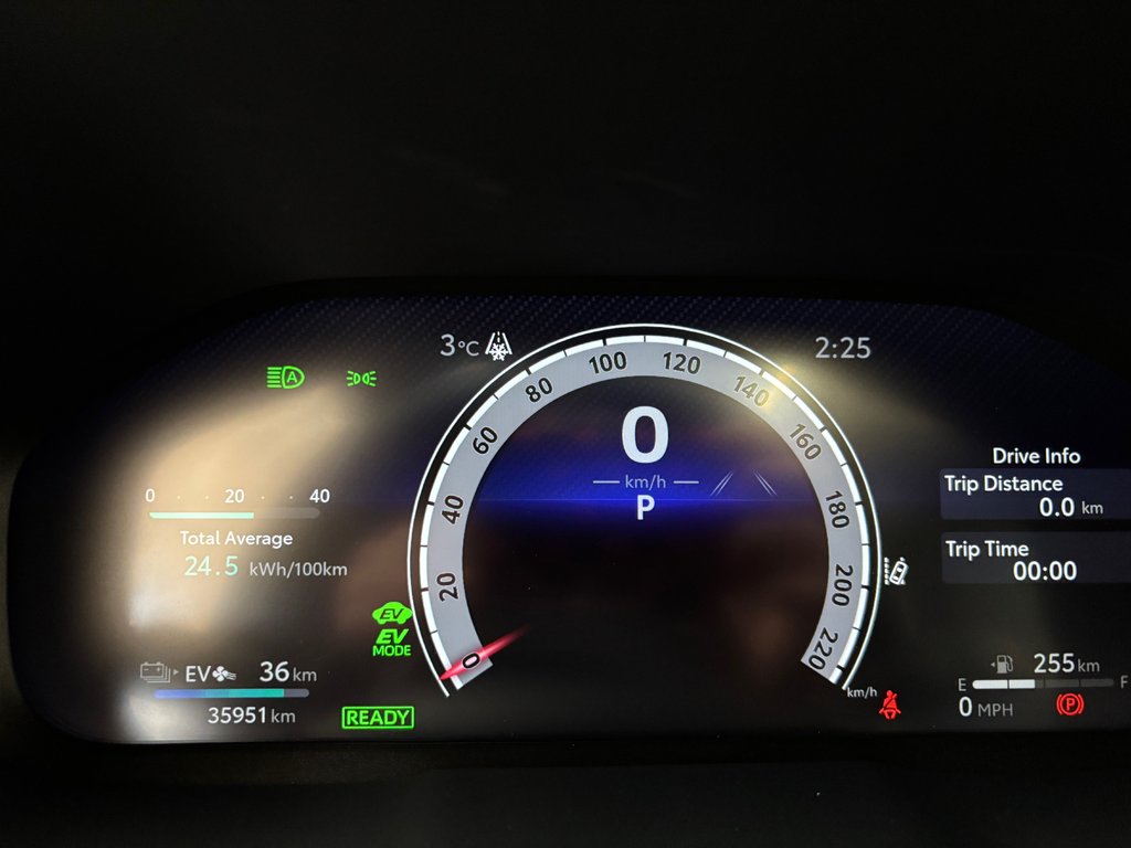 Toyota RAV4 Prime XSE AWD TECH, GARANTIE JUSQU EN 2028, 2024 à Magog, Québec - 24 - w1024h768px