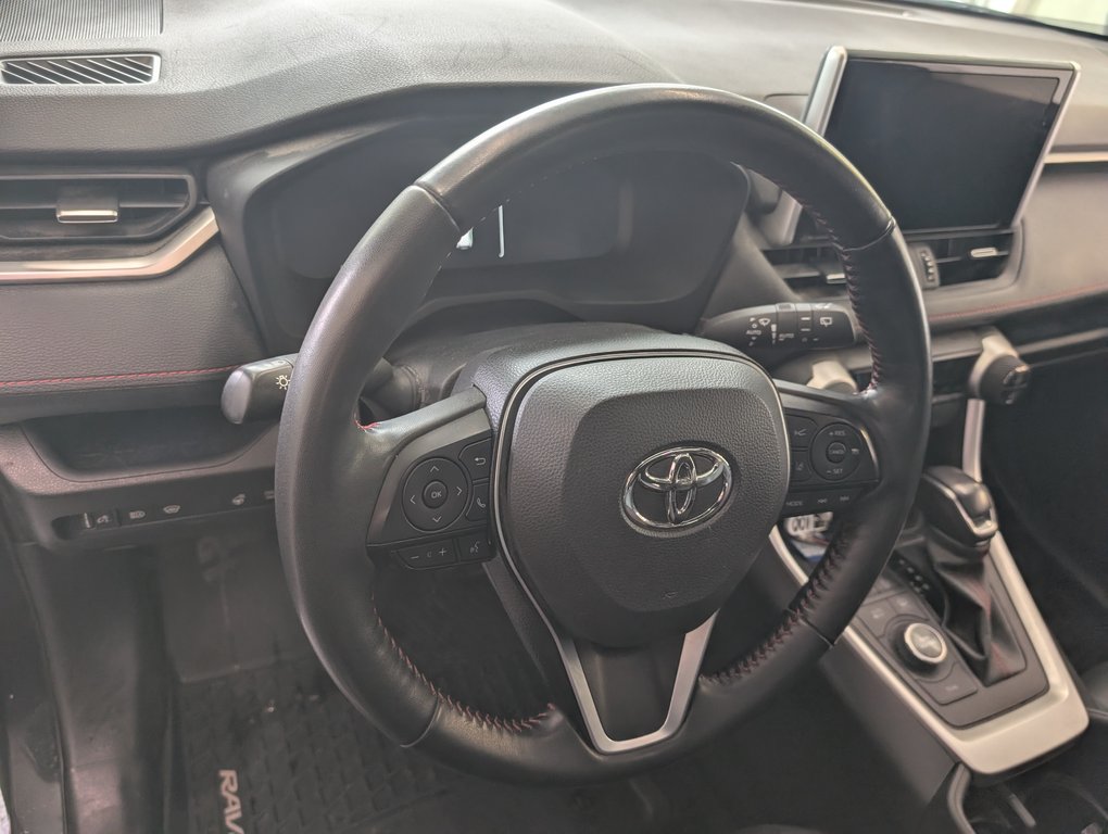 2024 Toyota RAV4 Prime XSE, GARANTIE JUSQU EN 2028, in Magog, Quebec - 12 - w1024h768px