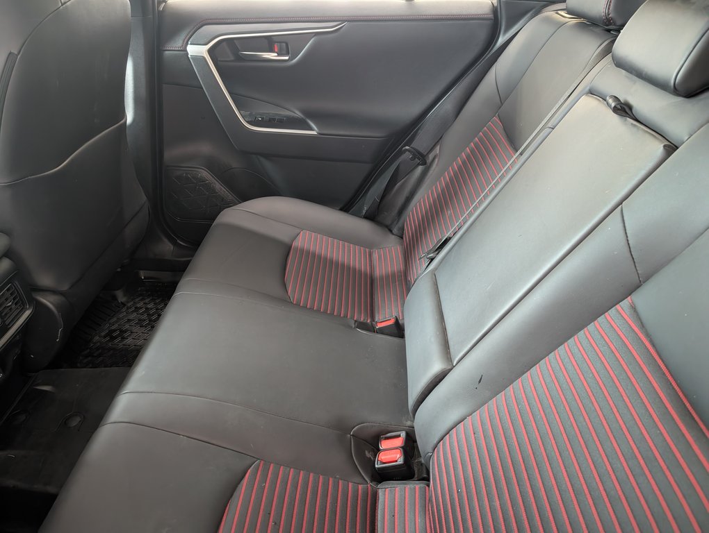 2024 Toyota RAV4 Prime XSE, GARANTIE JUSQU EN 2028, in Magog, Quebec - 10 - w1024h768px