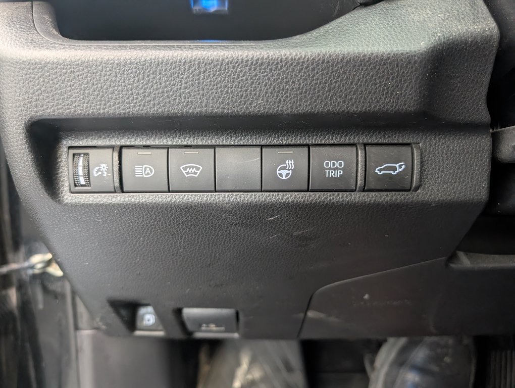 2024 Toyota RAV4 Prime XSE, GARANTIE JUSQU EN 2028, in Magog, Quebec - 21 - w1024h768px