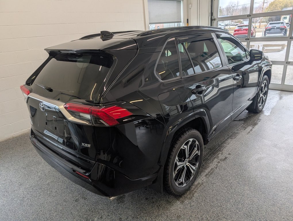 2024 Toyota RAV4 Prime XSE, GARANTIE JUSQU EN 2028, in Magog, Quebec - 3 - w1024h768px