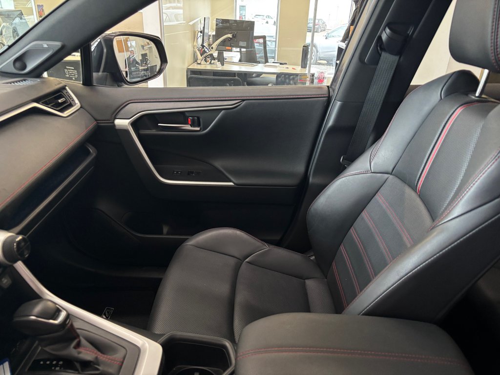 2024 Toyota RAV4 Prime XSE, GARANTIE JUSQU EN 2031, in Magog, Quebec - 14 - w1024h768px