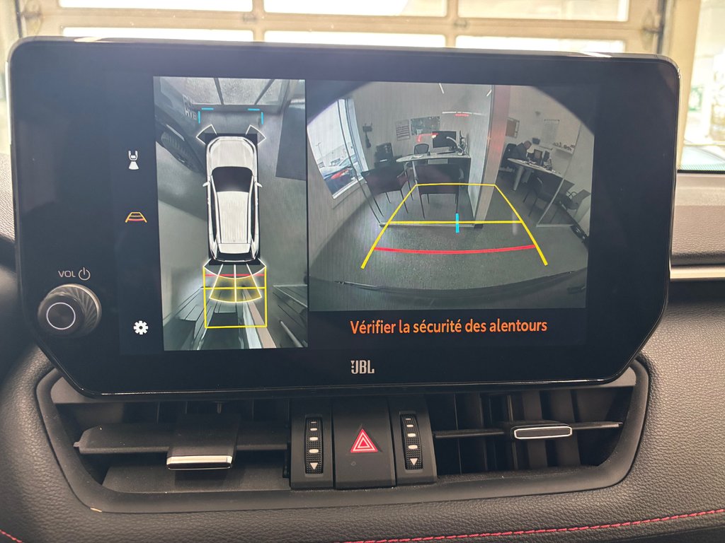 2024 Toyota RAV4 Prime XSE, GARANTIE JUSQU EN 2031, in Magog, Quebec - 22 - w1024h768px