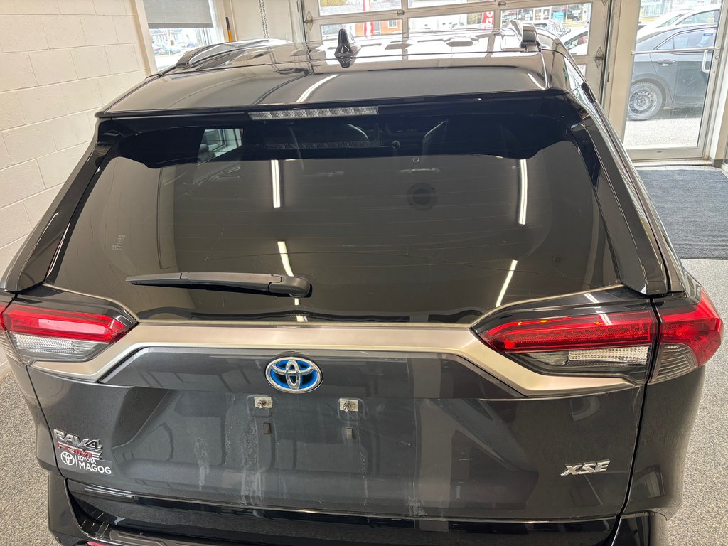 2024 Toyota RAV4 Prime XSE, GARANTIE JUSQU EN 2031, in Magog, Quebec - 4 - w1024h768px