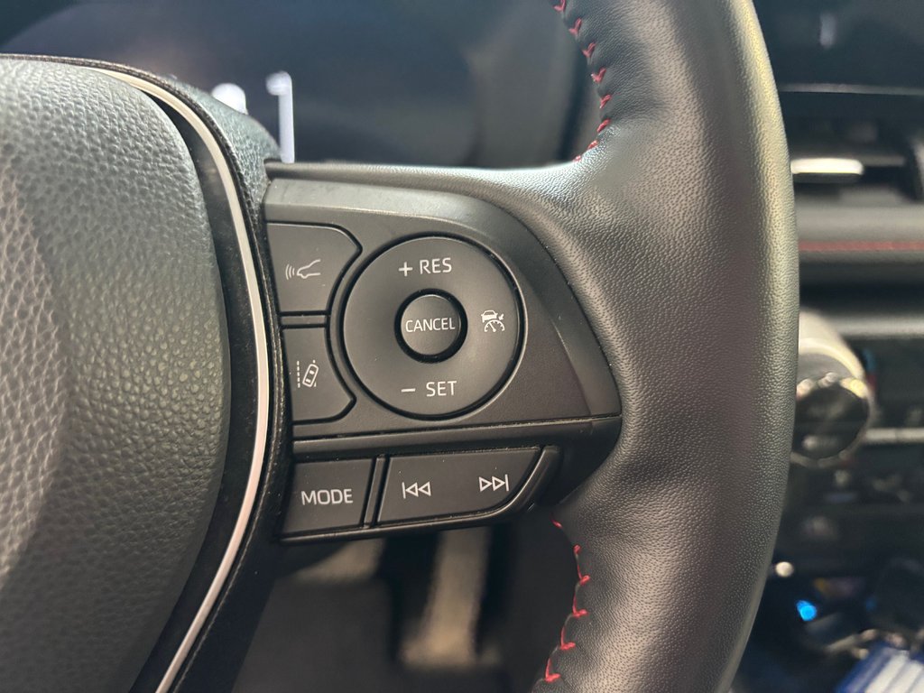 2024 Toyota RAV4 Prime XSE, GARANTIE JUSQU EN 2031, in Magog, Quebec - 20 - w1024h768px