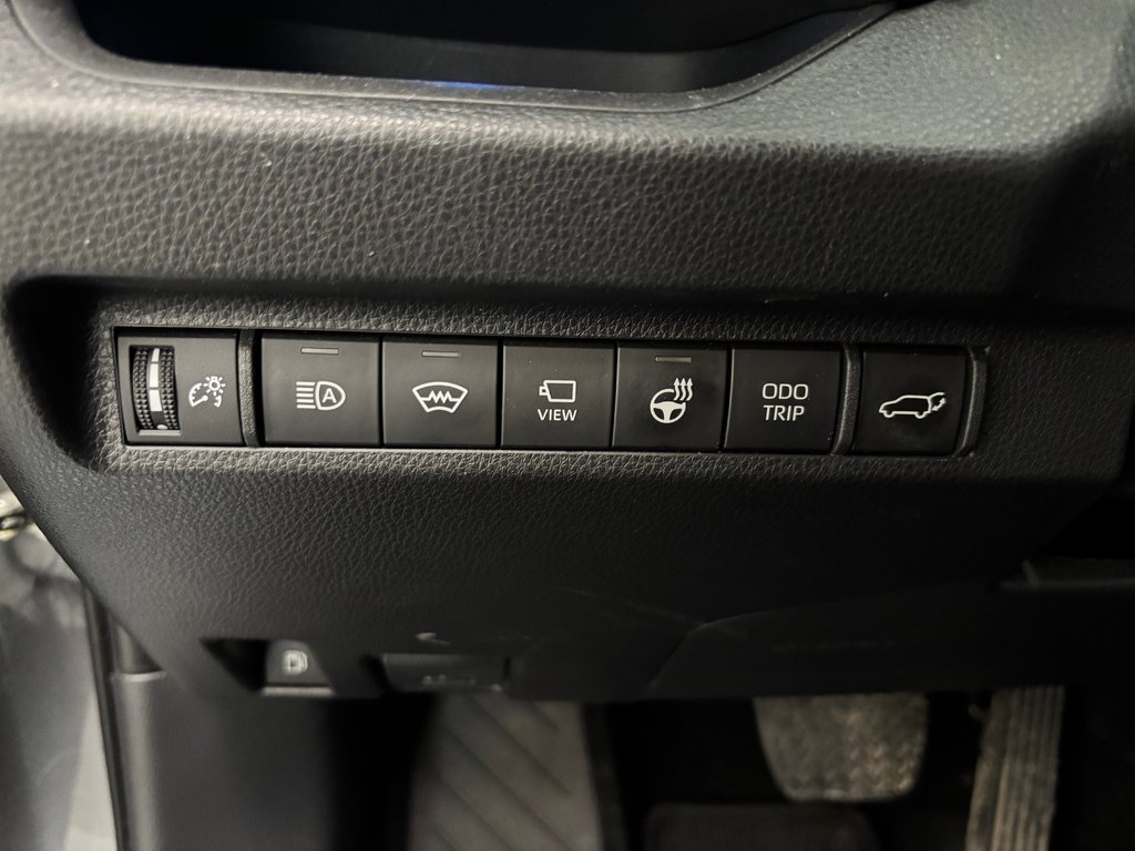 2024 Toyota RAV4 Prime XSE, GARANTIE JUSQU EN 2031, in Magog, Quebec - 18 - w1024h768px