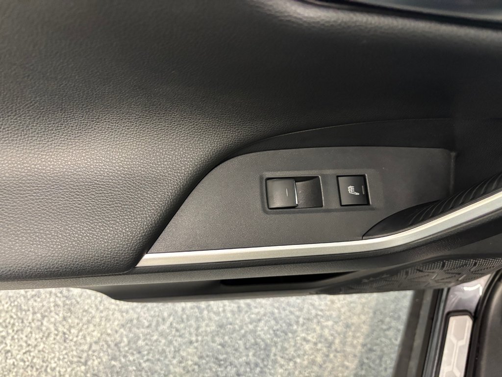 2024 Toyota RAV4 Prime XSE, GARANTIE JUSQU EN 2031, in Magog, Quebec - 16 - w1024h768px