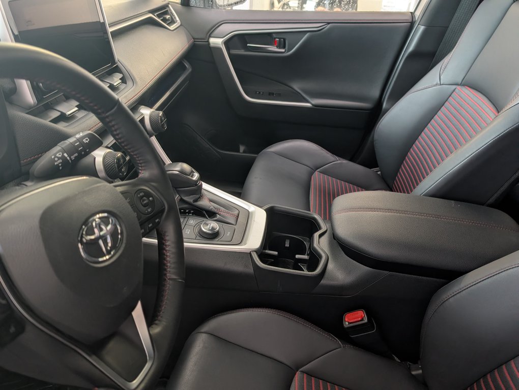 2024 Toyota RAV4 Prime XSE AWD, GARANTIE JUSQU EN 2028, in Magog, Quebec - 10 - w1024h768px