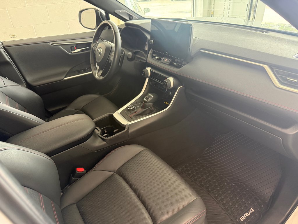 Toyota RAV4 Prime XSE TECH AWD 2024 à Magog, Québec - 10 - w1024h768px