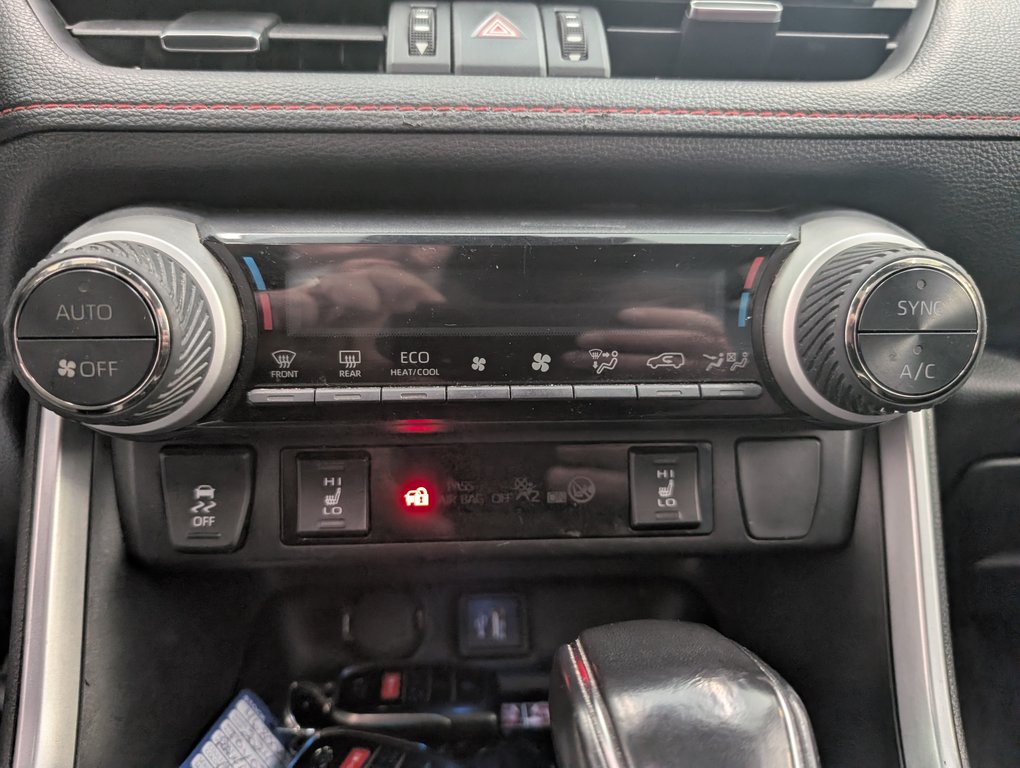 Toyota RAV4 Prime XSE AWD, BRANCHABLE, 2024 à Magog, Québec - 17 - w1024h768px