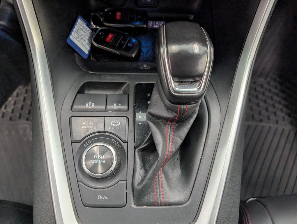 Toyota RAV4 Prime XSE AWD, BRANCHABLE, 2024 à Magog, Québec - 16 - w1024h768px
