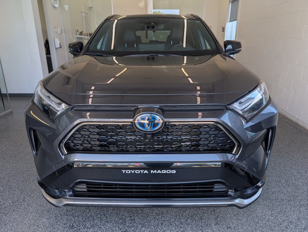 2024 Toyota RAV4 Prime XSE AWD, in Magog, Quebec - 5 - w1024h768px