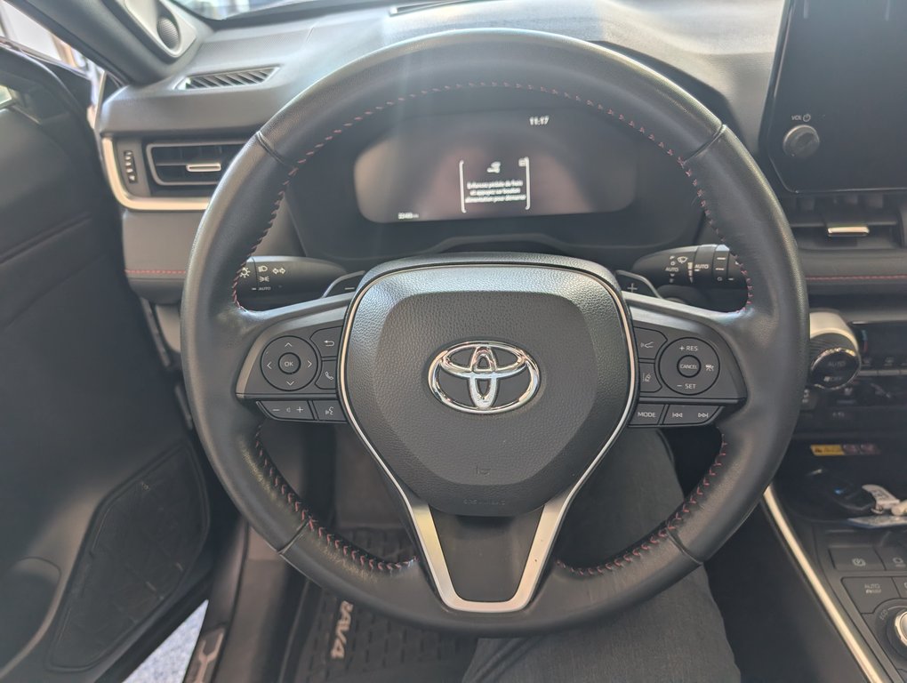 2024 Toyota RAV4 Prime XSE AWD, in Magog, Quebec - 17 - w1024h768px