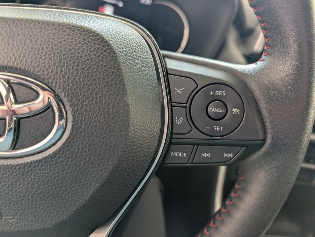 Toyota RAV4 Prime SE AWD 2024 à Magog, Québec - 19 - w1024h768px