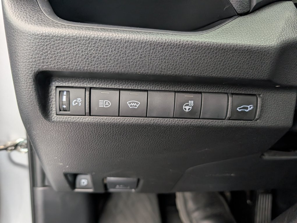 Toyota RAV4 Prime SE AWD 2024 à Magog, Québec - 22 - w1024h768px