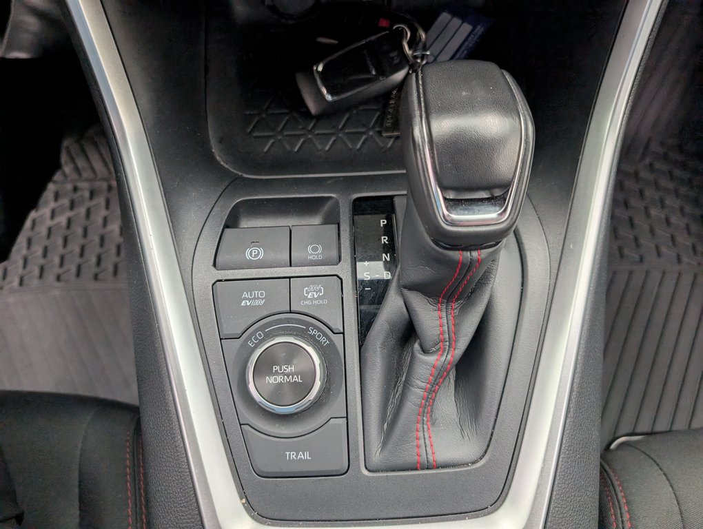 Toyota RAV4 Prime SE AWD 2024 à Magog, Québec - 15 - w1024h768px