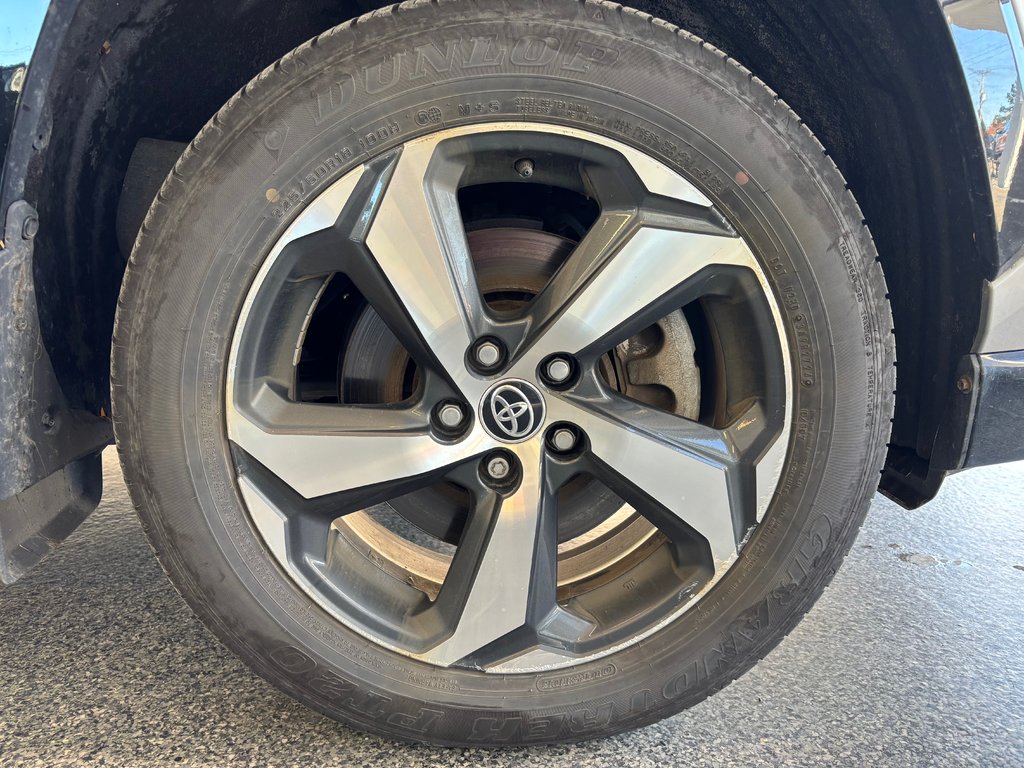 2024 Toyota RAV4 Prime SE in Magog, Quebec - 23 - w1024h768px