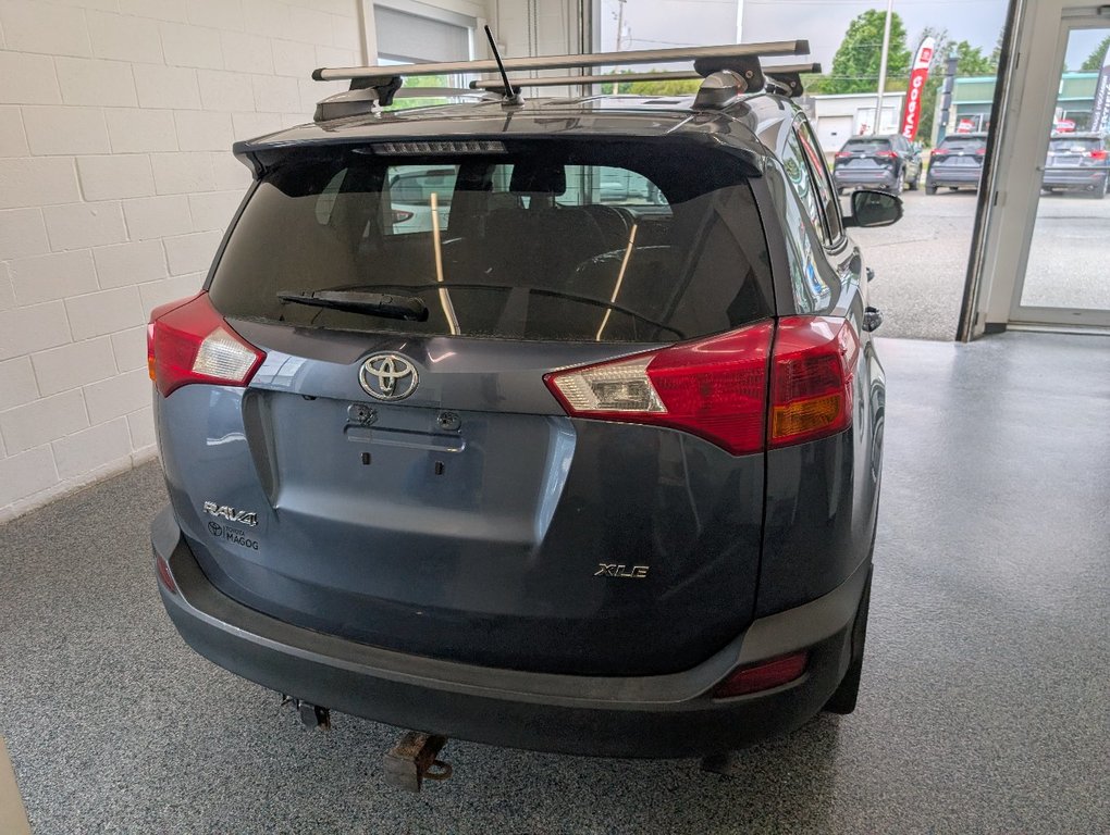 2013 Toyota RAV4 XLE in Magog, Quebec - 4 - w1024h768px