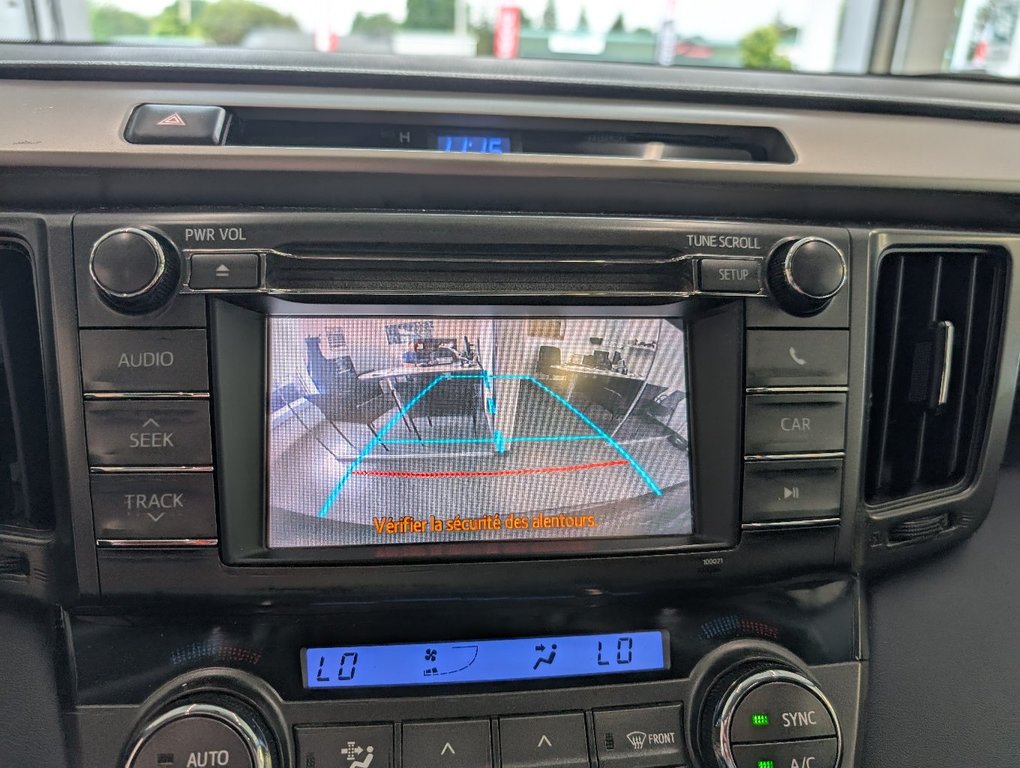 2013 Toyota RAV4 XLE in Magog, Quebec - 19 - w1024h768px
