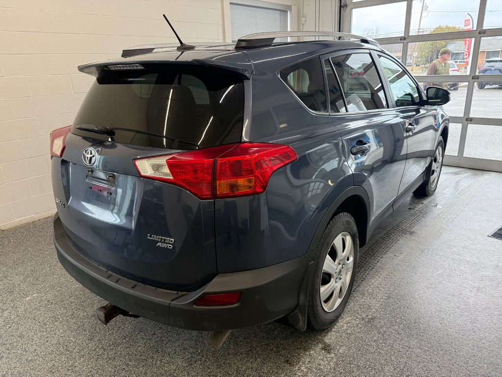 2014 Toyota RAV4 Limited AWD, in Magog, Quebec - 3 - w1024h768px