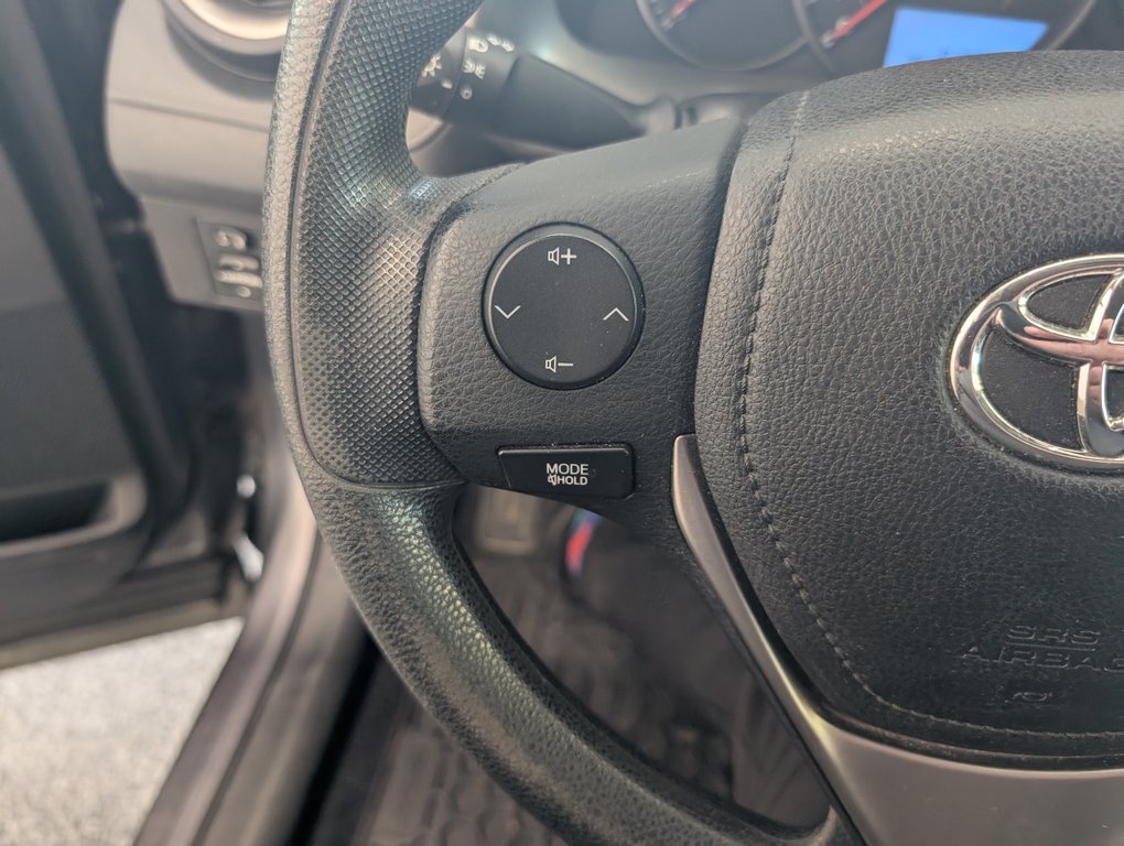 2016 Toyota RAV4 LE AWD in Magog, Quebec - 19 - w1024h768px