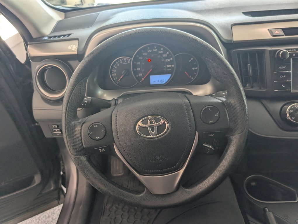 2016 Toyota RAV4 LE AWD in Magog, Quebec - 15 - w1024h768px