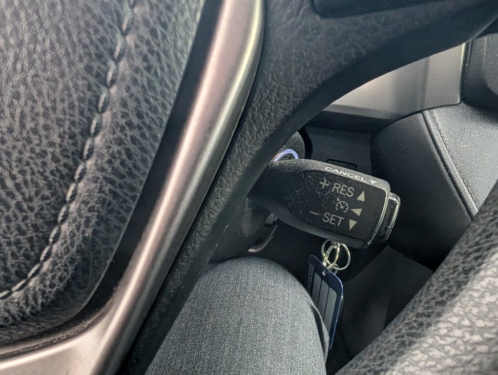 Toyota RAV4 LE AWD 2016 à Magog, Québec - 19 - w1024h768px