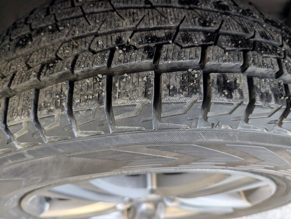 Toyota RAV4 LE AWD 2016 à Magog, Québec - 22 - w1024h768px