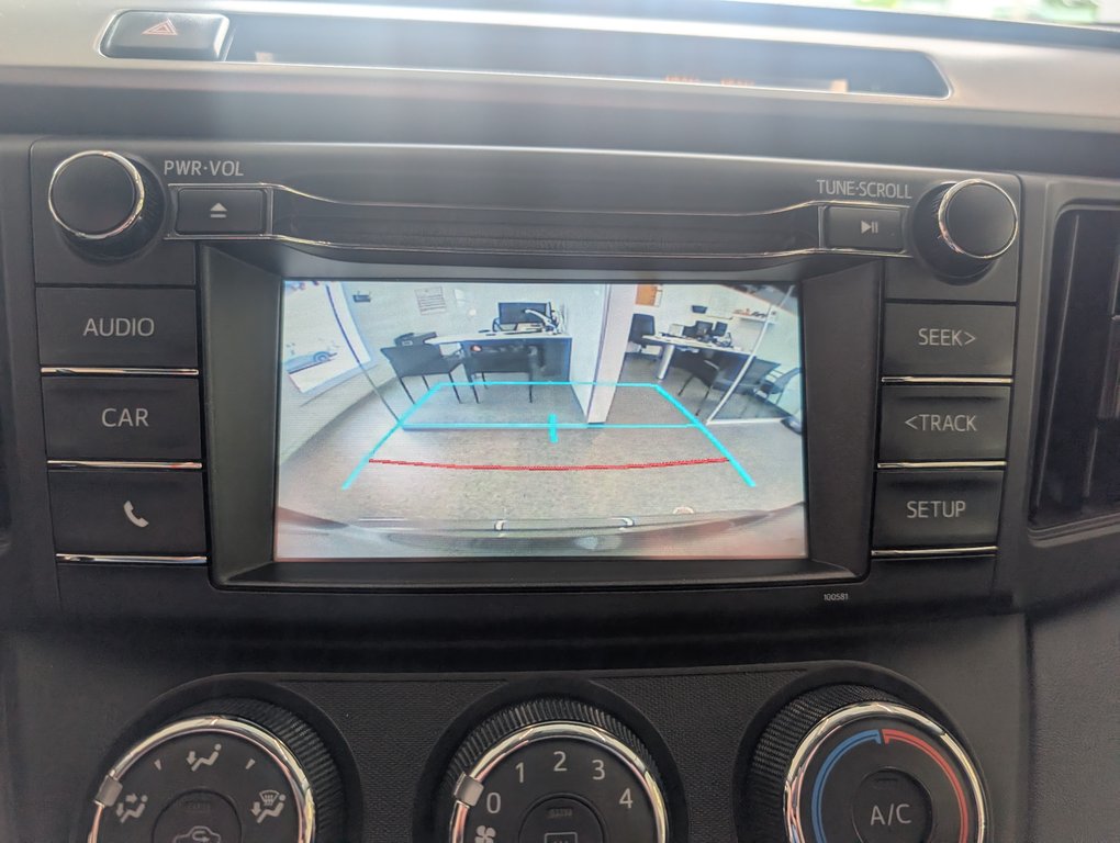Toyota RAV4 LE 2016 à Magog, Québec - 21 - w1024h768px