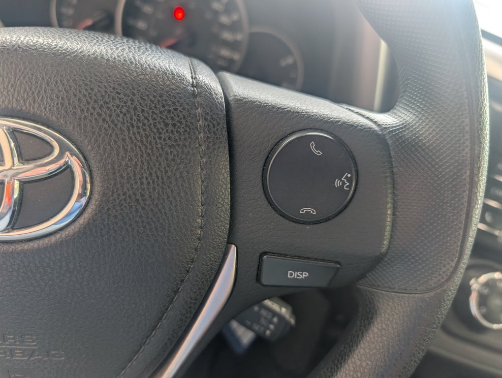 Toyota RAV4 LE 2016 à Magog, Québec - 19 - w1024h768px