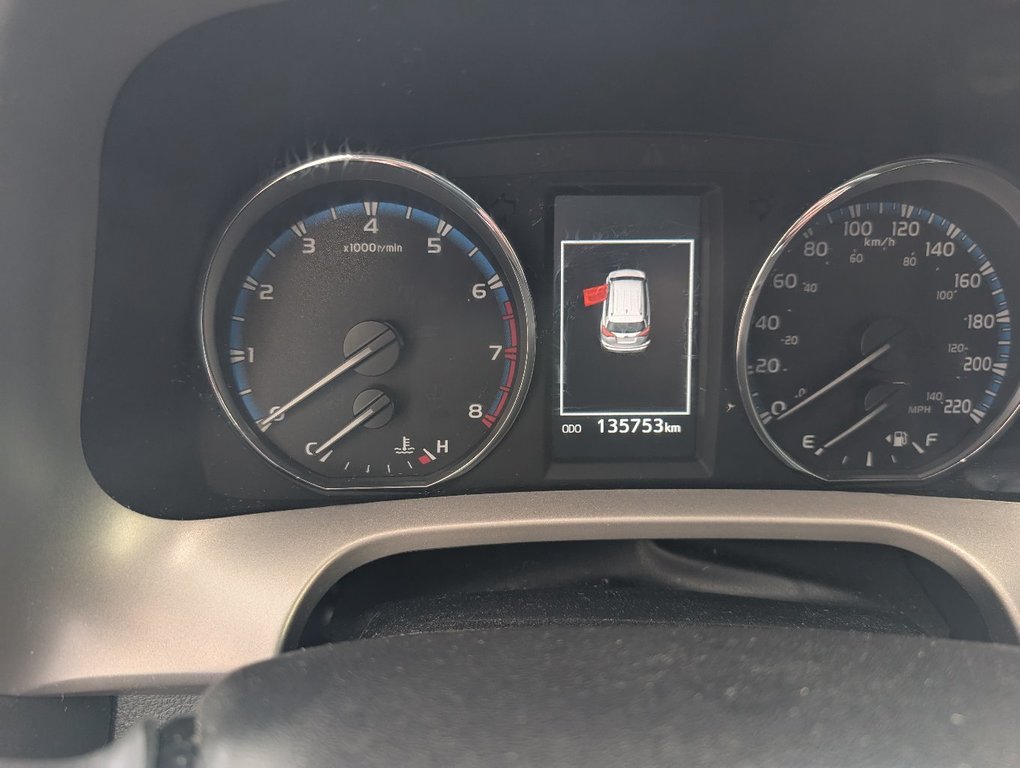 Toyota RAV4 LE 2017 à Magog, Québec - 23 - w1024h768px