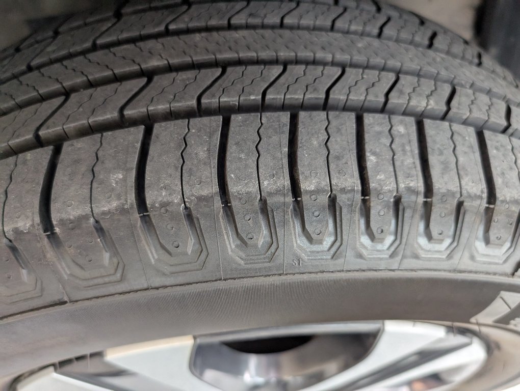Toyota RAV4 LE 2017 à Magog, Québec - 24 - w1024h768px