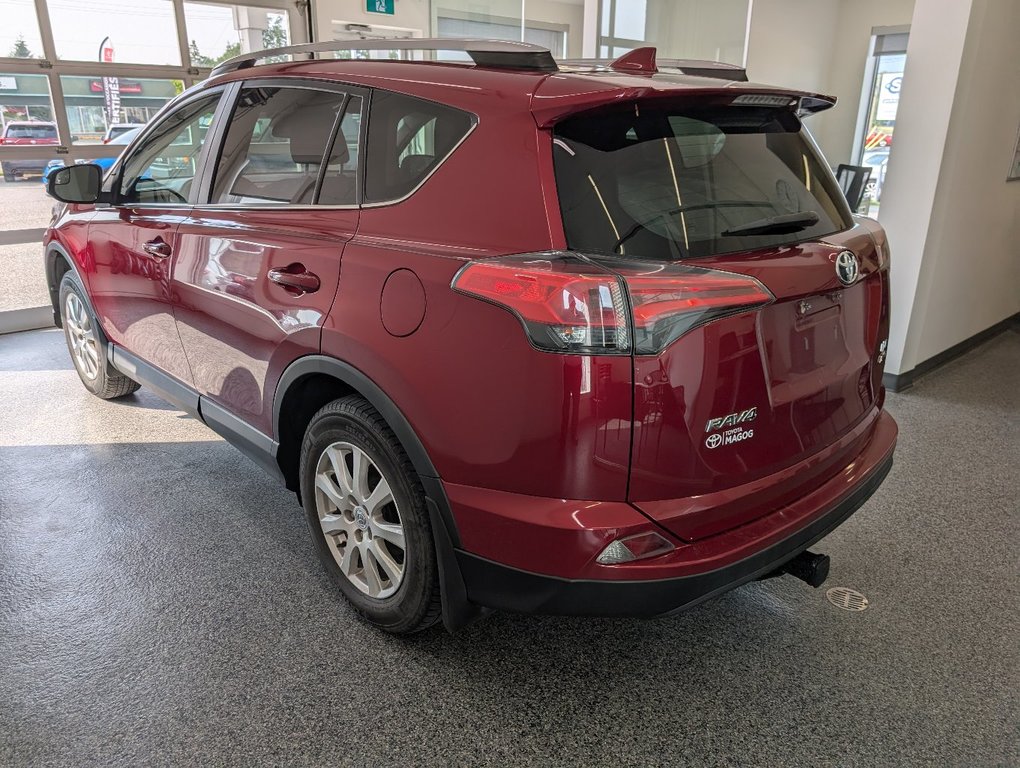 Toyota RAV4 LE AWD. 2018 à Magog, Québec - 5 - w1024h768px