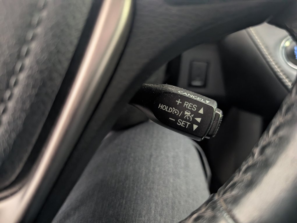 2018 Toyota RAV4 TRAIL AWD, in Magog, Quebec - 21 - w1024h768px