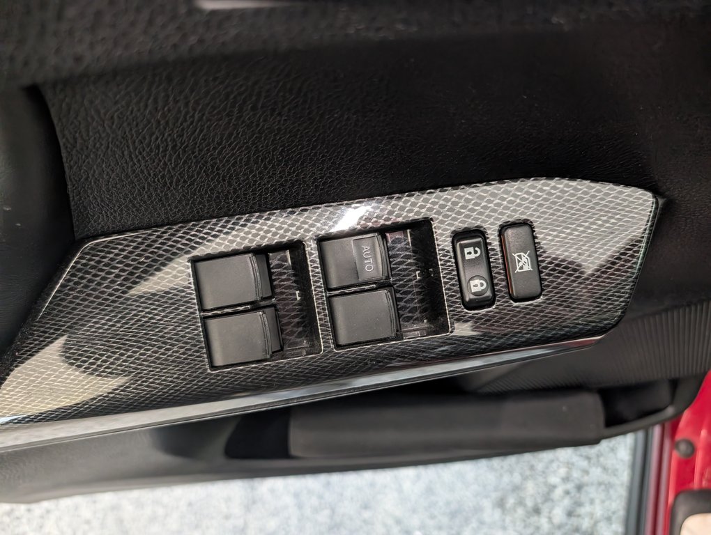 2018 Toyota RAV4 TRAIL AWD, in Magog, Quebec - 14 - w1024h768px