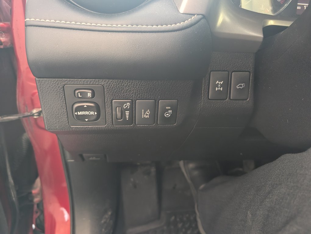 2018 Toyota RAV4 TRAIL AWD, in Magog, Quebec - 24 - w1024h768px