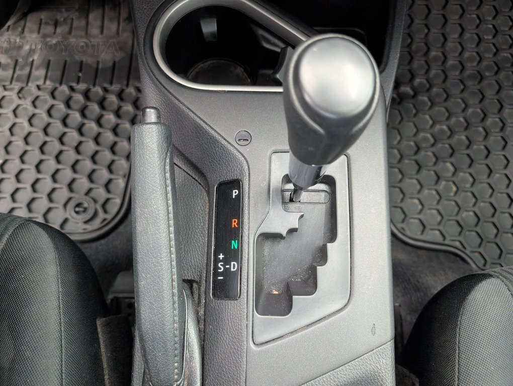 Toyota RAV4 LE 2018 à Magog, Québec - 12 - w1024h768px