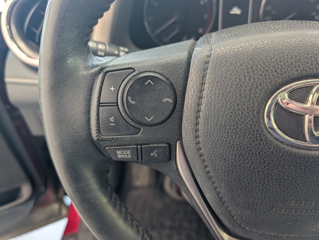 2018 Toyota RAV4 XLE AWD, in Magog, Quebec - 19 - w1024h768px