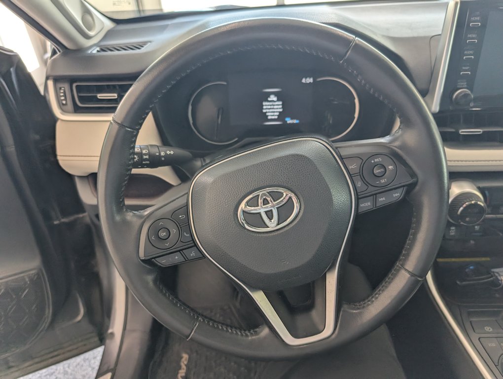 Toyota RAV4 Limited AWD, GARANTIE JUSQU EN 2027, 2019 à Magog, Québec - 17 - w1024h768px